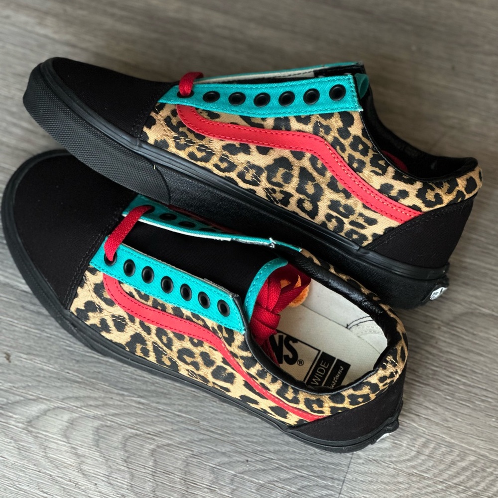 Vans Old Skool Wide Leopard Customs design-One of a kind NWOT
